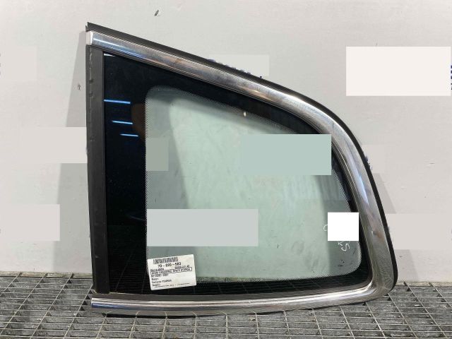 bontott BMW 2 Bal C Oszlop