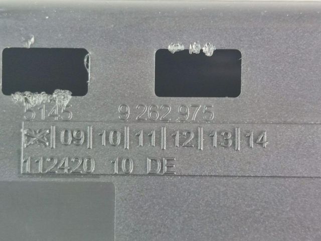 bontott BMW 2 Bal első Tároló Rekesz