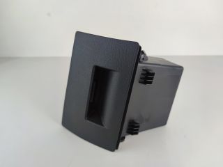 bontott BMW 2 Bal első Tároló Rekesz