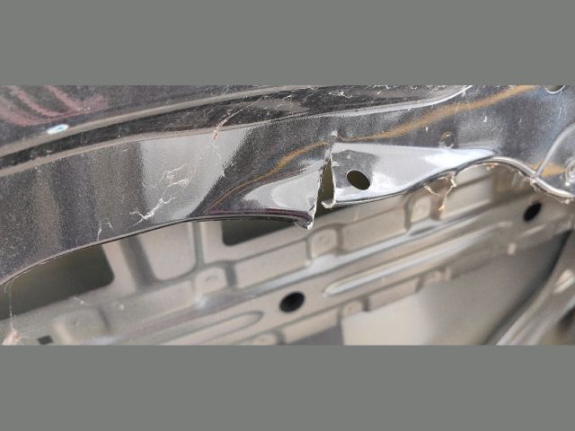 bontott BMW 2 Bal hátsó Ajtó (Üres lemez)