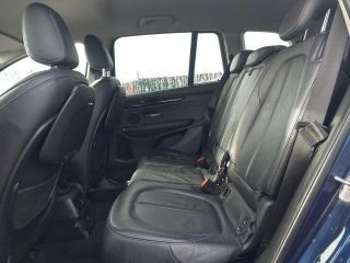 bontott BMW 2 Csomagtérajtó Kárpit