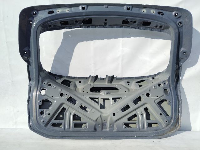 bontott BMW 2 Csomagtérajtó (Üres lemez)