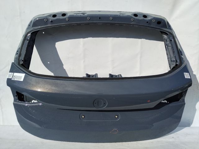 bontott BMW 2 Csomagtérajtó (Üres lemez)