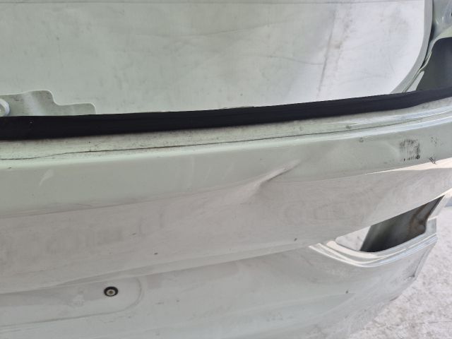 bontott BMW 2 Csomagtérajtó (Üres lemez)