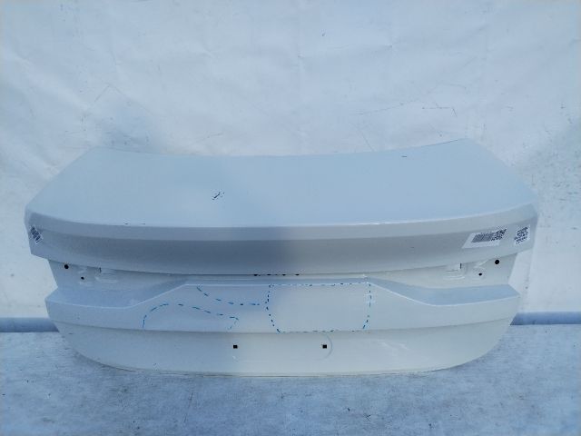 bontott BMW 2 Csomagtérajtó (Üres lemez)