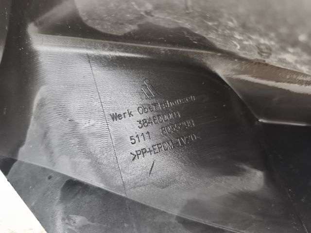 bontott BMW 2 Első Lökhárító (Részeivel)