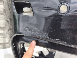 bontott BMW 2 Első Lökhárító (Részeivel)