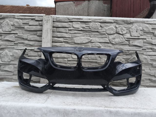 bontott BMW 2 Első Lökhárító (Részeivel)