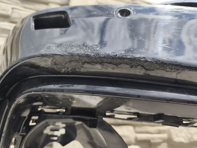 bontott BMW 2 Első Lökhárító (Részeivel)