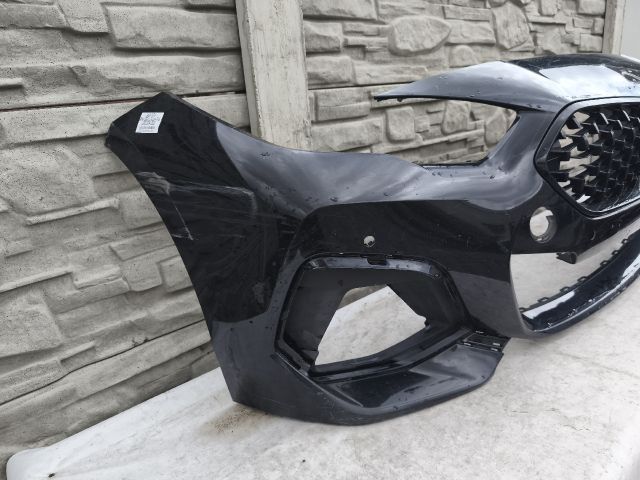 bontott BMW 2 Első Lökhárító (Részeivel)