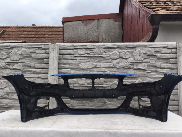 bontott BMW 2 Első Lökhárító (Részeivel)