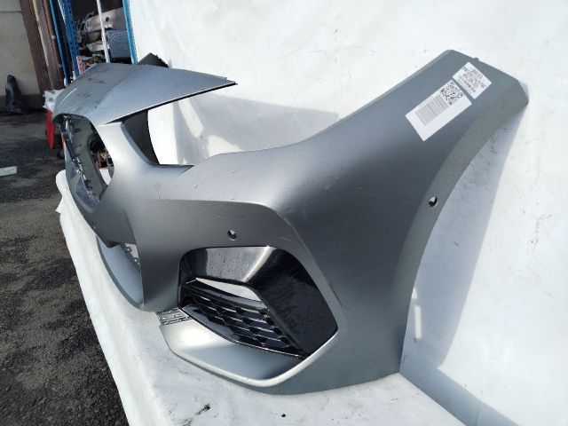 bontott BMW 2 Első Lökhárító (Üresen)