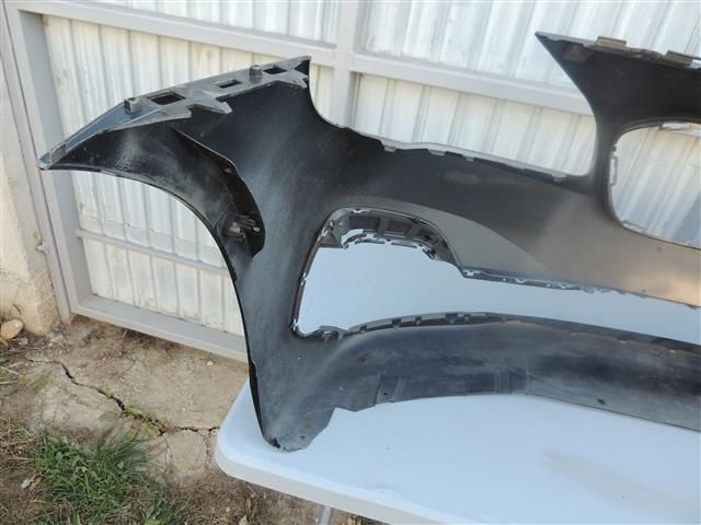 bontott BMW 2 Első Lökhárító (Üresen)