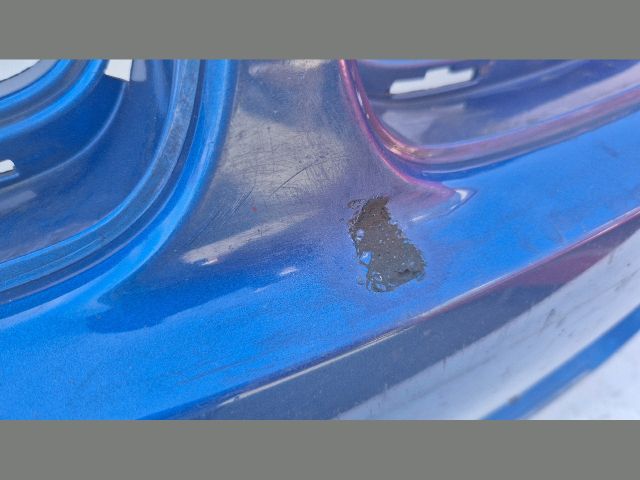 bontott BMW 2 Első Lökhárító (Üresen)