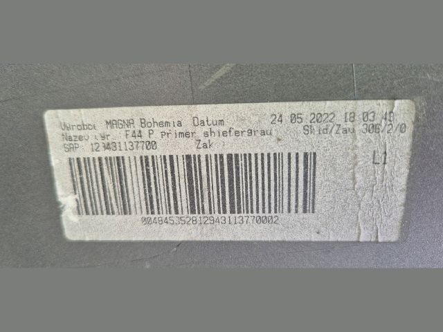 bontott BMW 2 Első Lökhárító (Üresen)