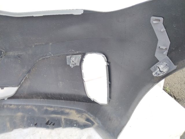 bontott BMW 2 Első Lökhárító (Üresen)