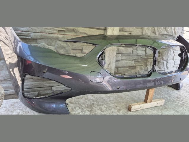 bontott BMW 2 Első Lökhárító (Üresen)