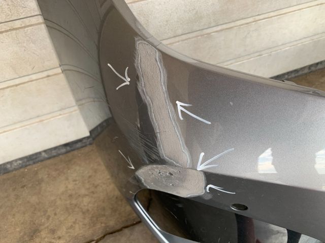 bontott BMW 2 Első Lökhárító (Üresen)