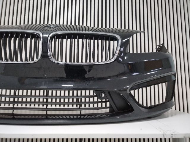 bontott BMW 2 Első Lökhárító (Üresen)