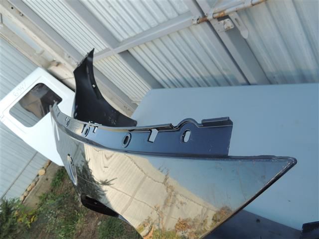 bontott BMW 2 Első Lökhárító (Üresen)