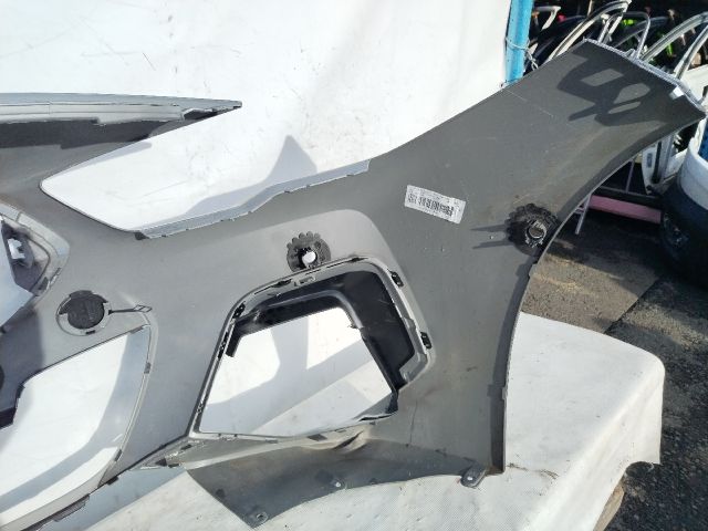 bontott BMW 2 Első Lökhárító (Üresen)