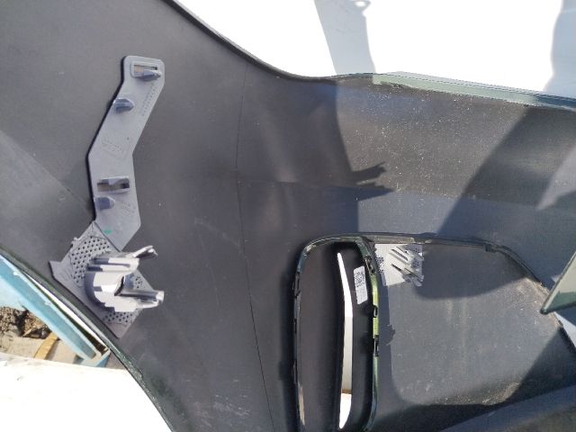 bontott BMW 2 Első Lökhárító (Üresen)