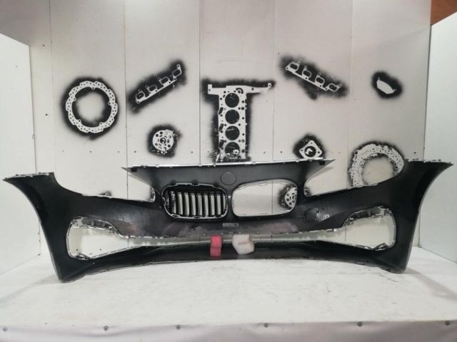 bontott BMW 2 Első Lökhárító (Üresen)
