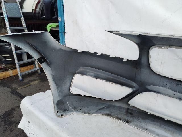 bontott BMW 2 Első Lökhárító (Üresen)