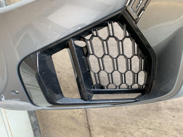 bontott BMW 2 Első Lökhárító (Üresen)