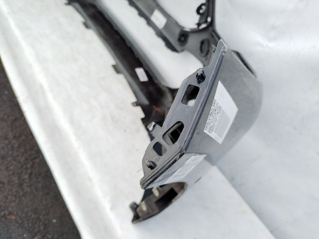 bontott BMW 2 Első Lökhárító (Üresen)