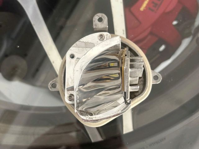 bontott BMW 2 Fényszóró Elektronika