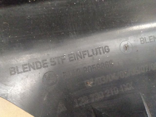 bontott BMW 2 Hátsó Lökhárító Alsó (Műanyag)