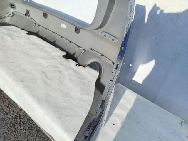 bontott BMW 2 Hátsó Lökhárító (Üresen)