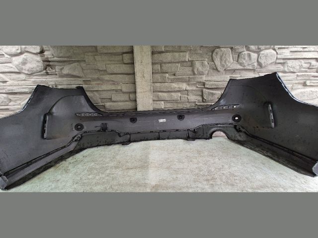 bontott BMW 2 Hátsó Lökhárító (Üresen)