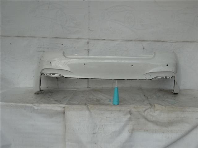 bontott BMW 2 Hátsó Lökhárító (Üresen)