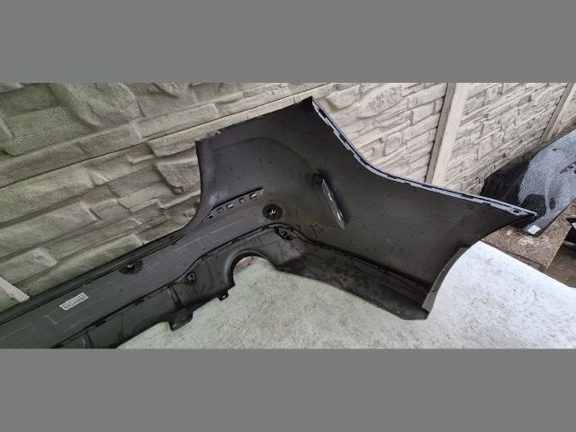 bontott BMW 2 Hátsó Lökhárító (Üresen)