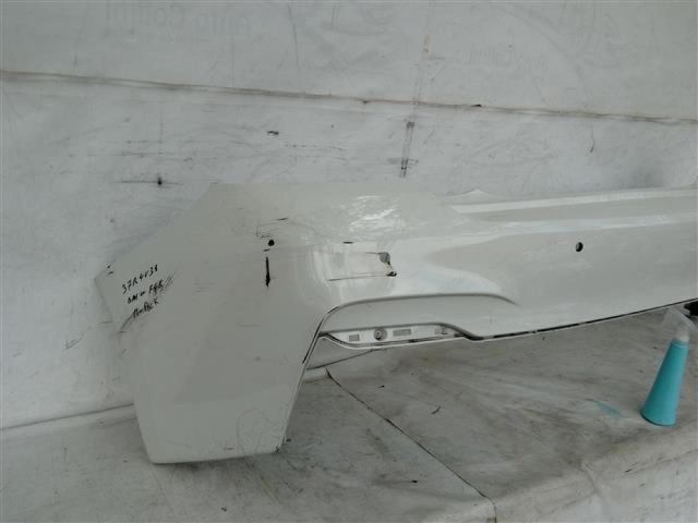 bontott BMW 2 Hátsó Lökhárító (Üresen)