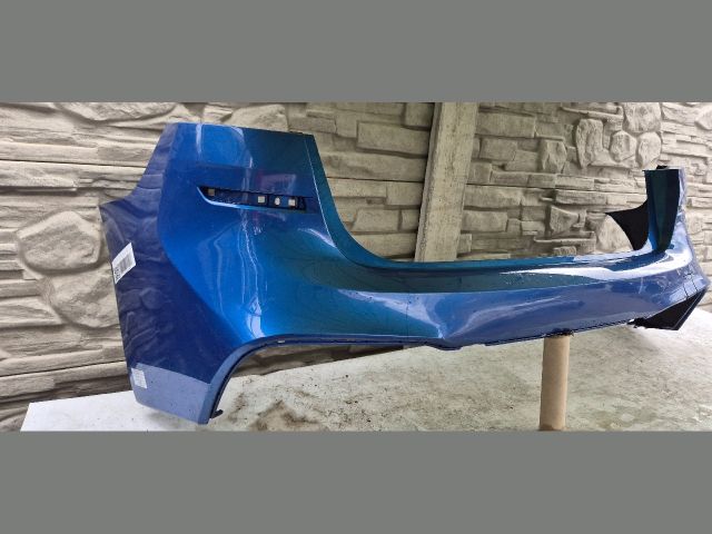 bontott BMW 2 Hátsó Lökhárító (Üresen)