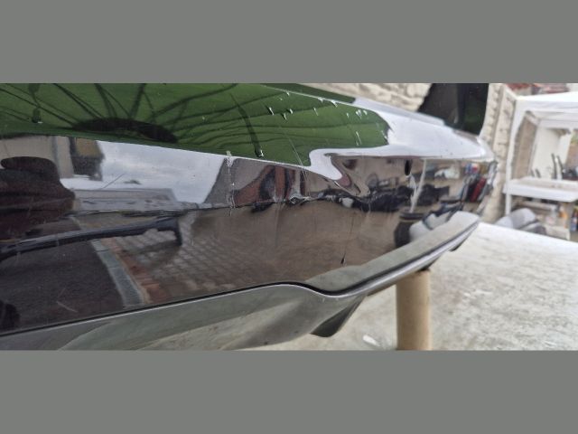 bontott BMW 2 Hátsó Lökhárító (Üresen)