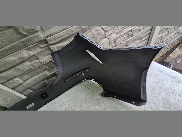 bontott BMW 2 Hátsó Lökhárító (Üresen)