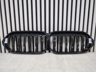 bontott BMW 2 Hűtőrács