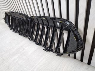 bontott BMW 2 Hűtőrács