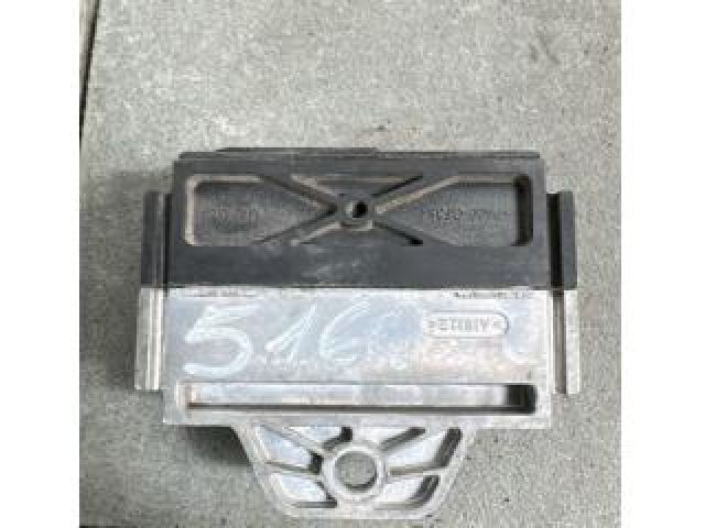 bontott BMW 2 Izzító Relé