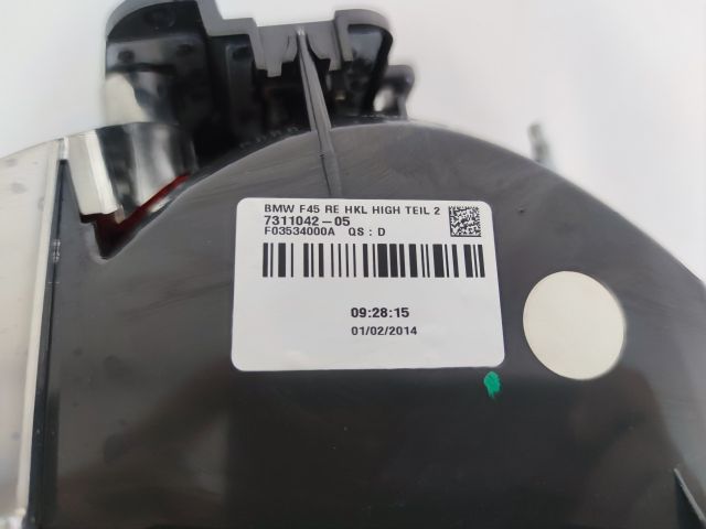 bontott BMW 2 Jobb Belső Hátsó Lámpa