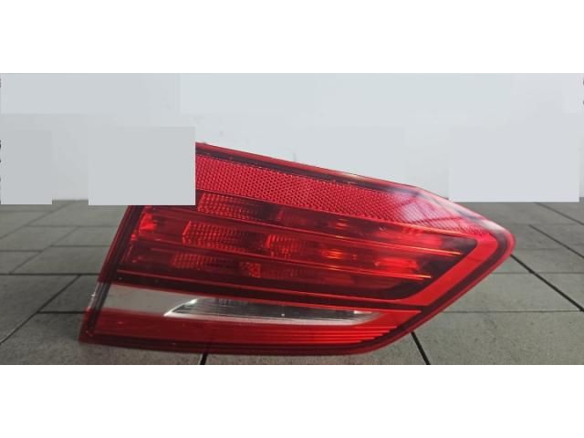 bontott BMW 2 Jobb Belső Hátsó Lámpa