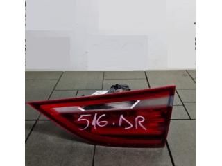 bontott BMW 2 Jobb Belső Hátsó Lámpa