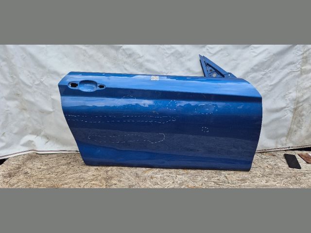 bontott BMW 2 Jobb első Ajtó (Üres lemez)