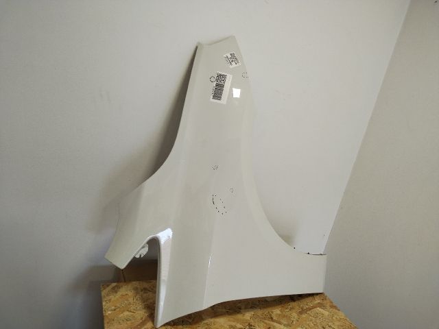 bontott BMW 2 Jobb első Sárvédő