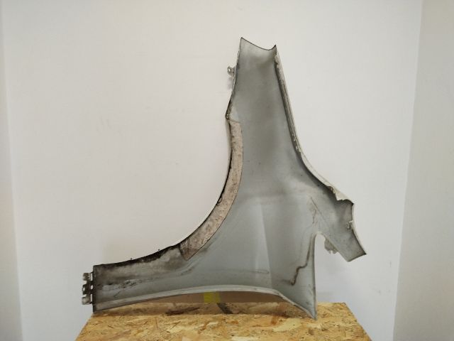 bontott BMW 2 Jobb első Sárvédő