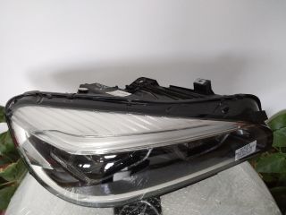 bontott BMW 2 Jobb Fényszóró